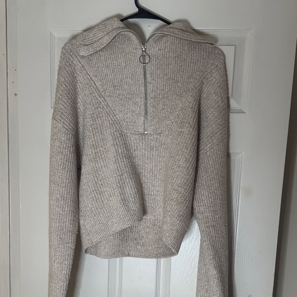 H&M Cozy Beige Women's Sweater